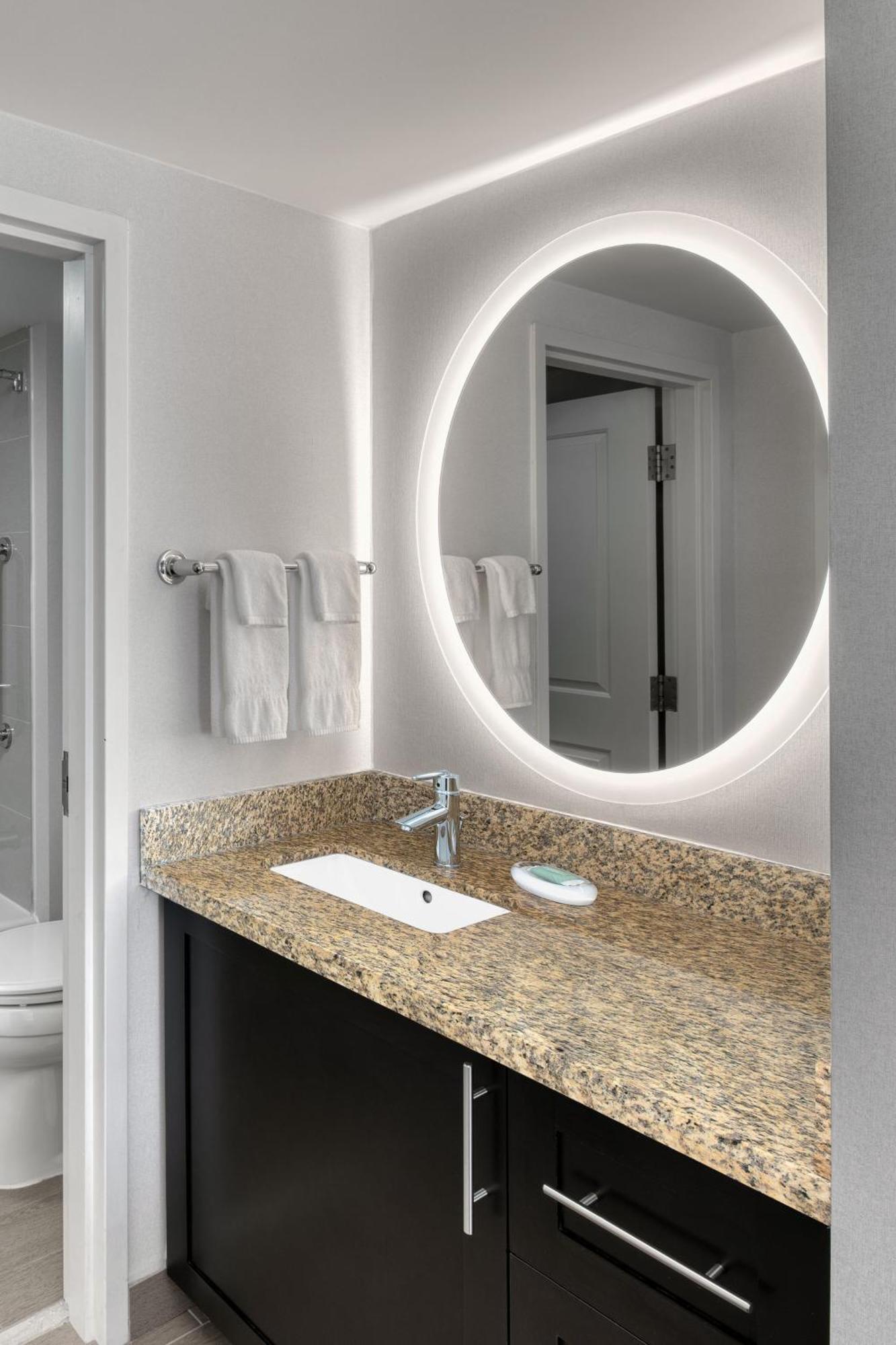 Towneplace Suites By Marriott Sudbury Ngoại thất bức ảnh