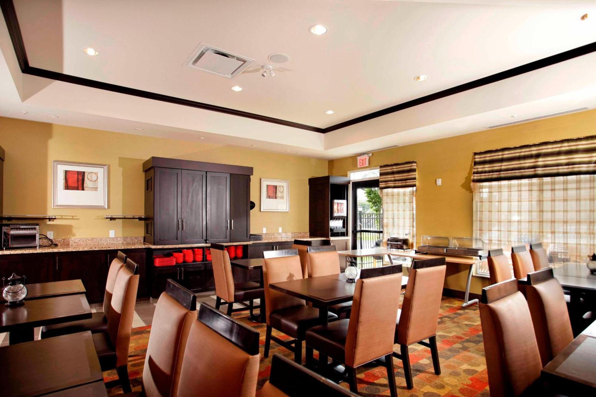 Towneplace Suites By Marriott Sudbury Ngoại thất bức ảnh