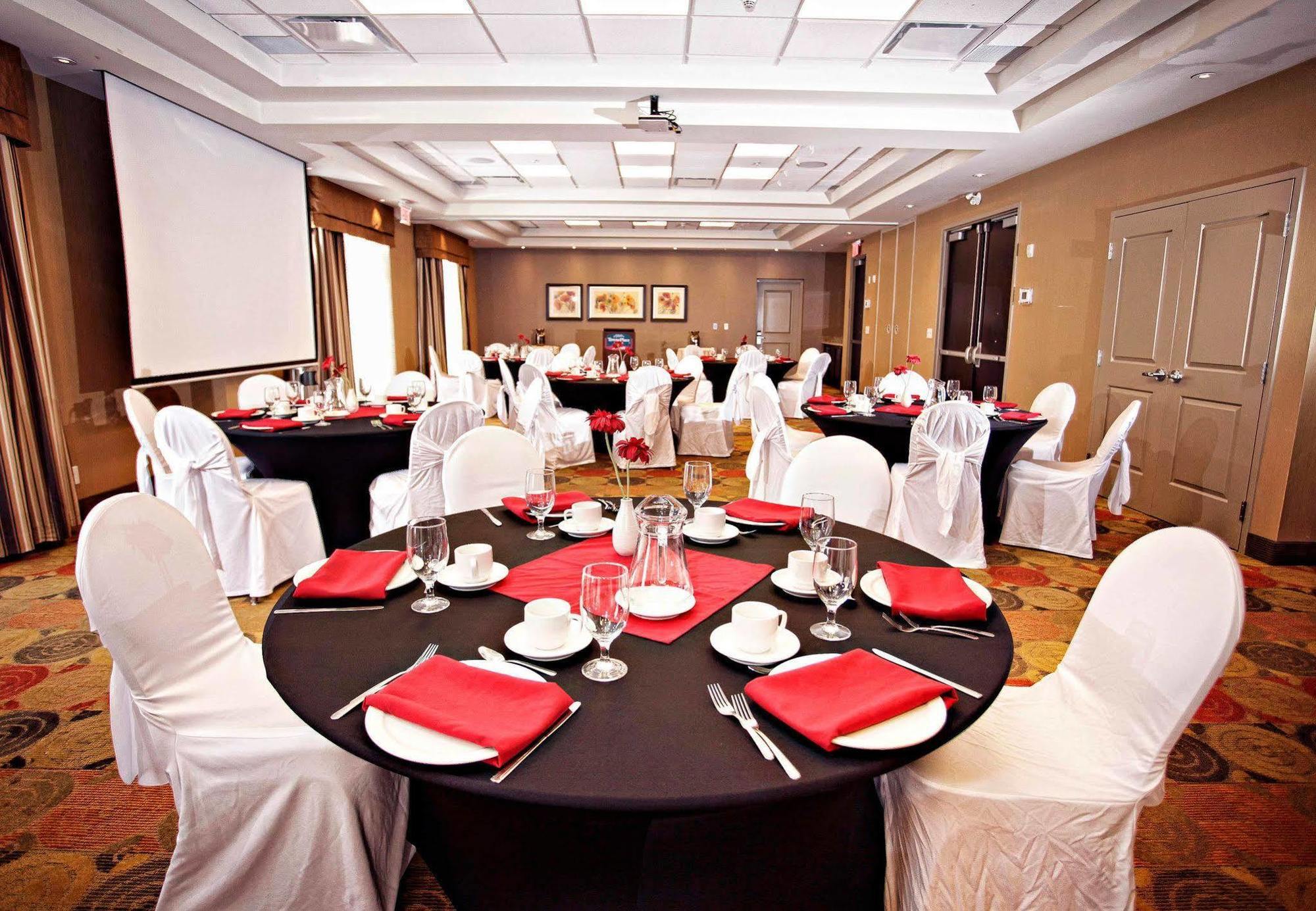 Towneplace Suites By Marriott Sudbury Ngoại thất bức ảnh